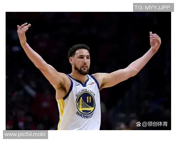 手感冰凉！内姆哈德18投仅4中拿到10分有4失误 正负值-29最低